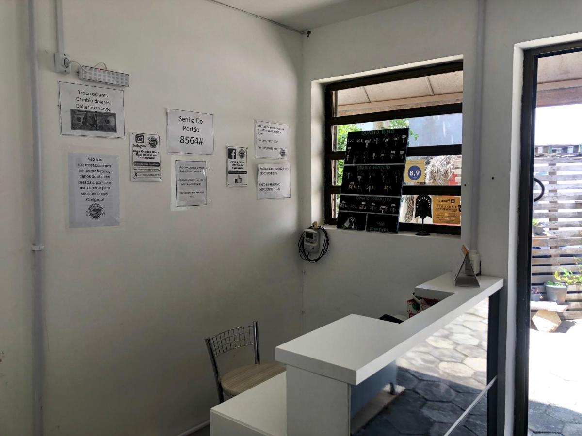 Quatro Ilhas Beach Hostel ボンビーニャス エクステリア 写真